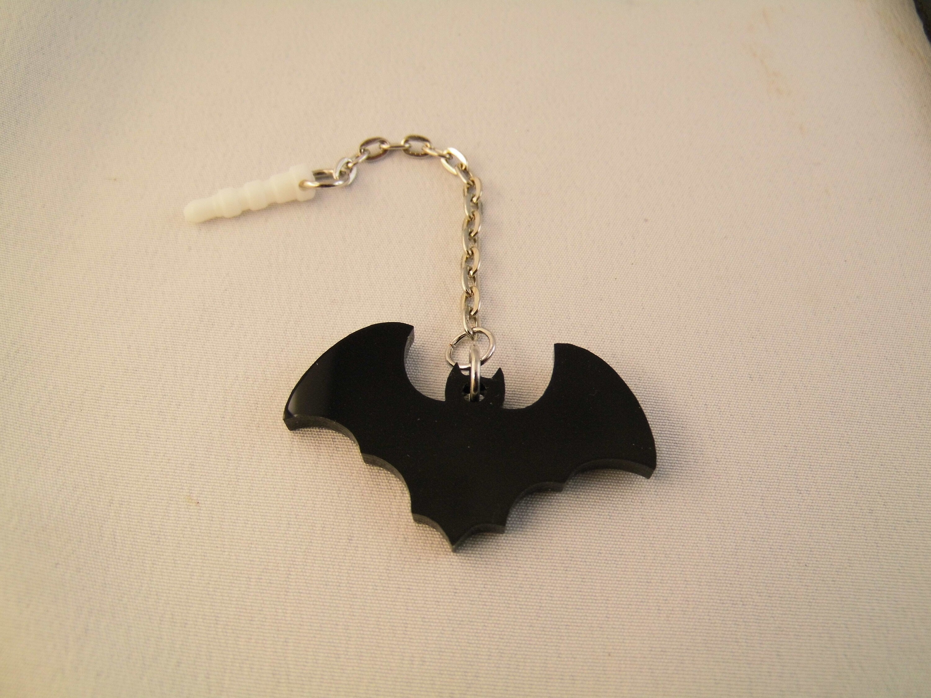 Handyanhänger Fledermaus schwarz Acryl Handyschmuck Staubschutz